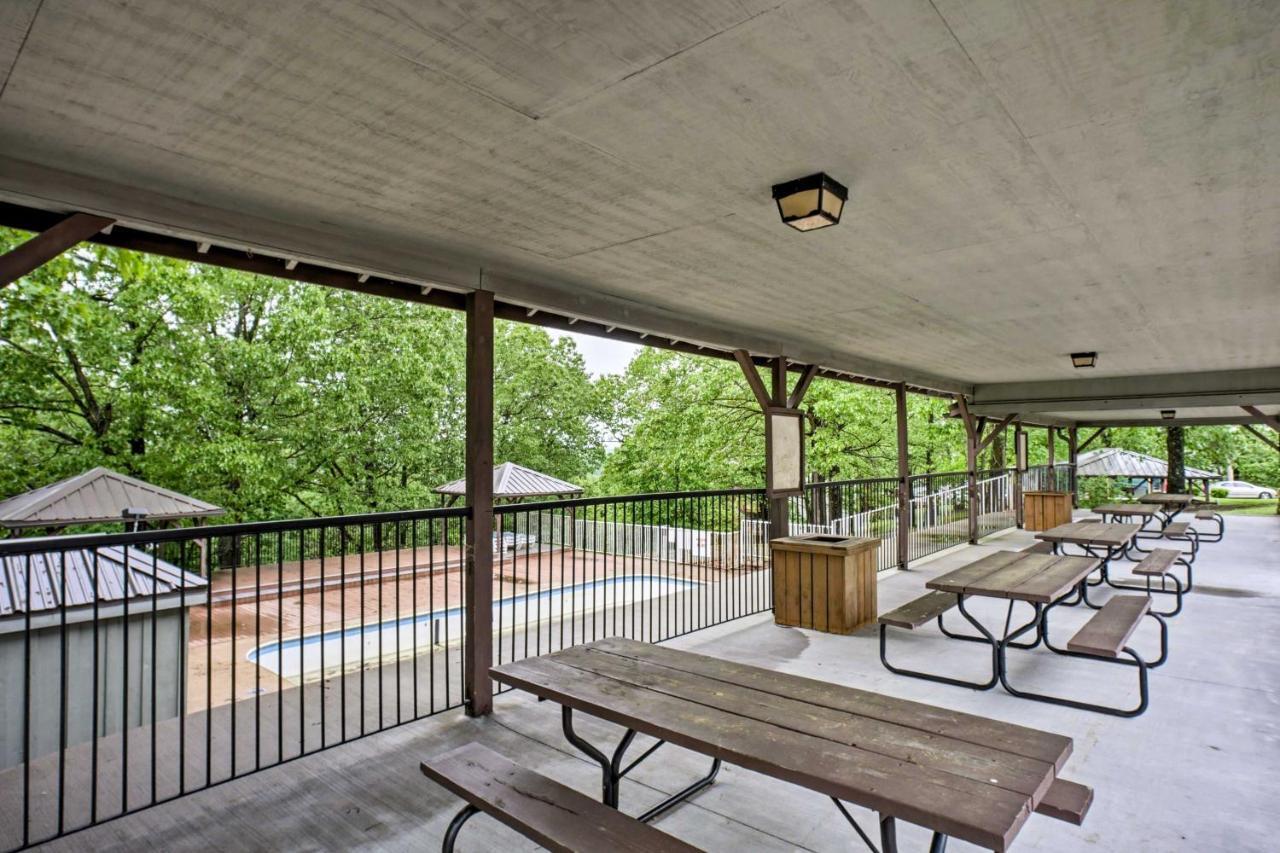 Branson Condo With Balcony And Lake Access! Branson West Exterior photo